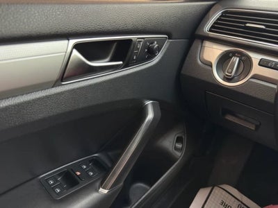 2019 Volkswagen Passat 2.0T Wolfsburg Edition