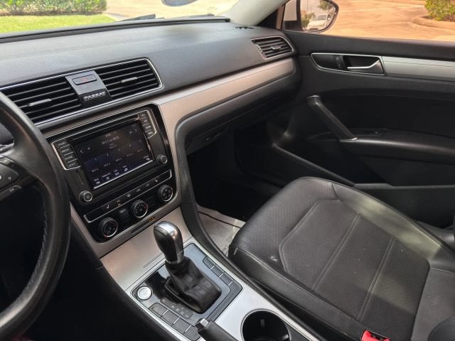 2019 Volkswagen Passat 2.0T Wolfsburg Edition