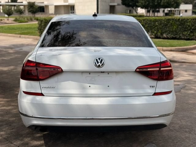 2019 Volkswagen Passat 2.0T Wolfsburg Edition