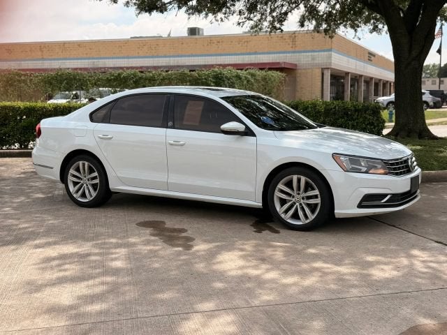 2019 Volkswagen Passat 2.0T Wolfsburg Edition