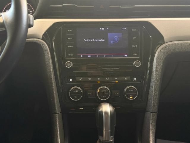 2020 Volkswagen Passat 2.0T SE