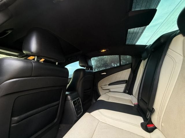 2015 Dodge Charger SXT