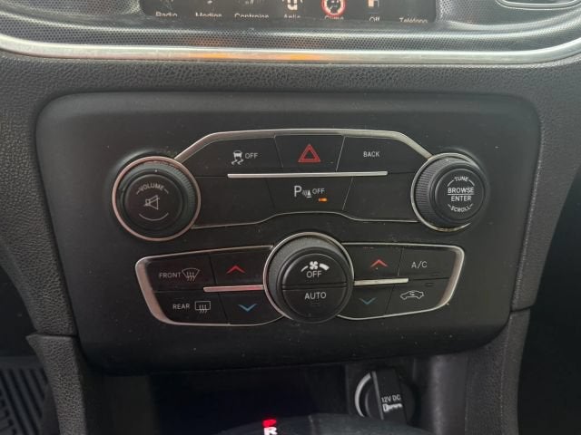 2015 Dodge Charger SXT
