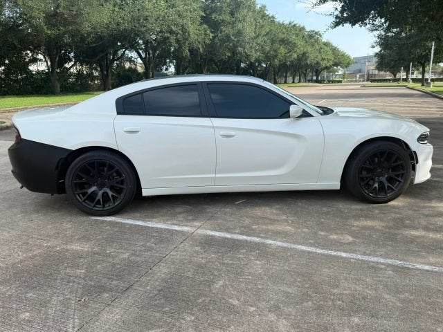 2015 Dodge Charger SXT