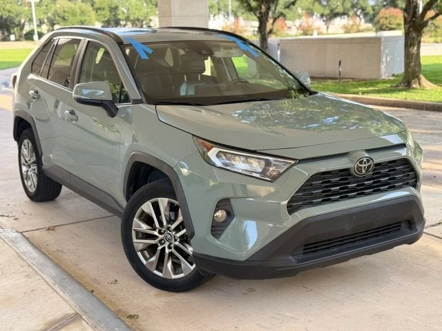 2019 Toyota RAV4 XLE Premium