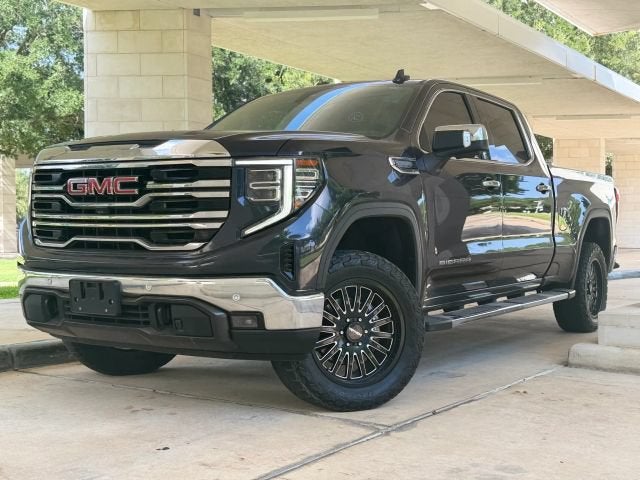 2022 GMC Sierra 1500 SLT