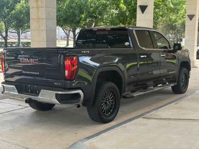 2022 GMC Sierra 1500 SLT