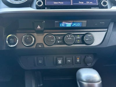 2022 Toyota Tacoma 4WD TRD Off-Road Pickup 4D 5 ft