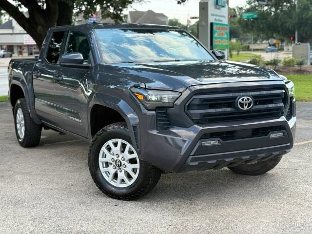 2024 Toyota Tacoma 4WD SR5 Pickup 4D 5 ft