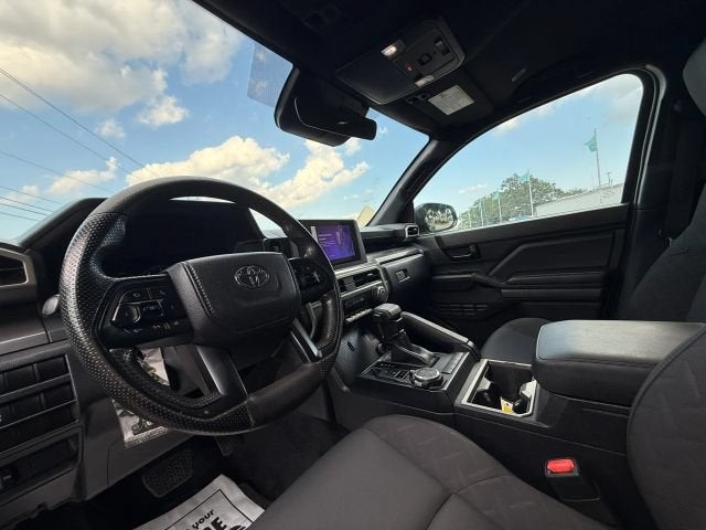 2024 Toyota Tacoma 4WD SR5 Pickup 4D 5 ft