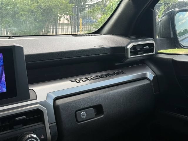 2024 Toyota Tacoma 4WD SR5 Pickup 4D 5 ft