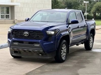 2024 Toyota Tacoma 4WD SR5 Pickup 4D 5 ft