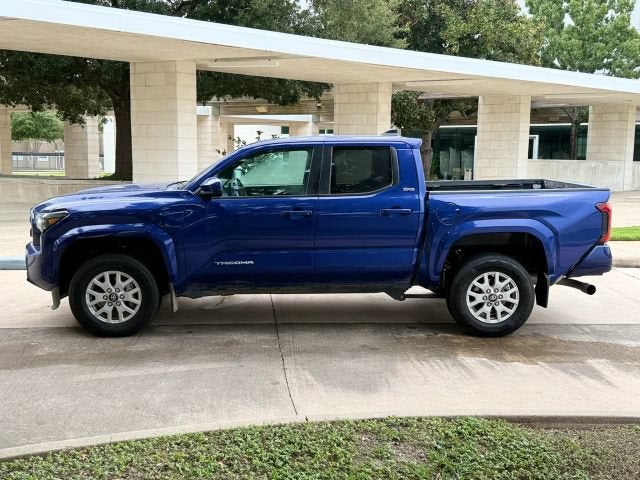 2024 Toyota Tacoma 4WD SR5 Pickup 4D 5 ft