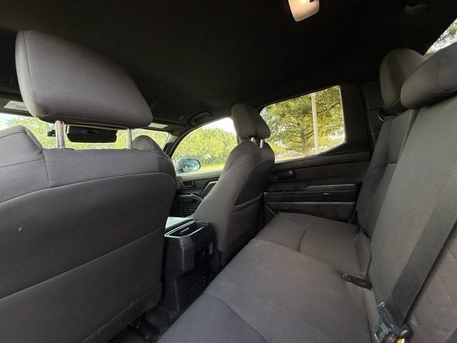 2024 Toyota Tacoma 4WD SR5 Pickup 4D 5 ft