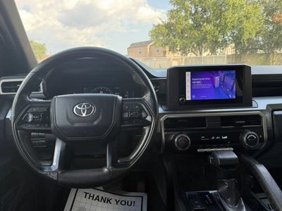2024 Toyota Tacoma 4WD SR5 Pickup 4D 5 ft