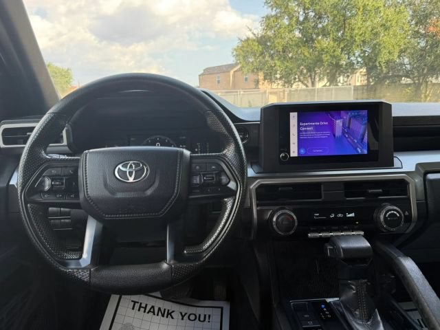2024 Toyota Tacoma 4WD SR5 Pickup 4D 5 ft