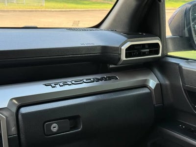 2024 Toyota Tacoma 4WD SR5 Pickup 4D 5 ft