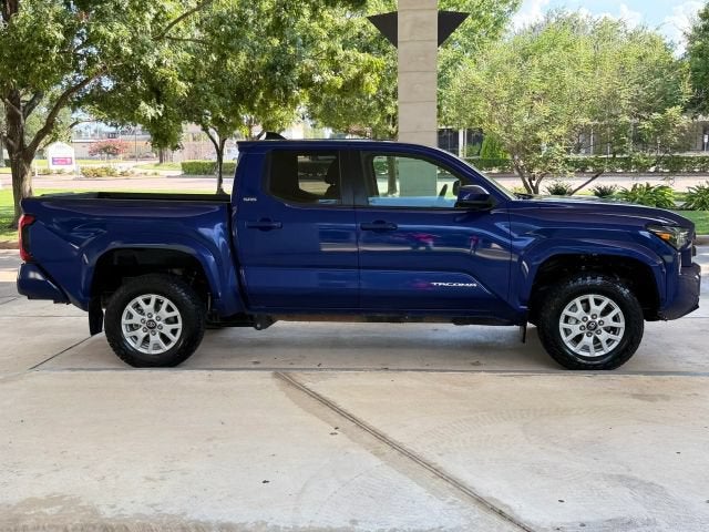 2024 Toyota Tacoma 4WD SR5 Pickup 4D 5 ft