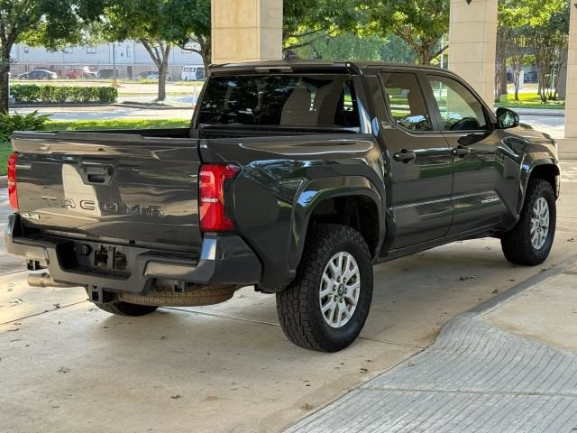 2025 Toyota Tacoma 4WD SR5 Pickup 4D 5 ft