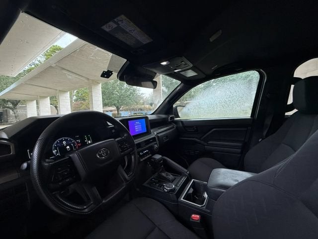 2024 Toyota Tacoma 4WD SR5 Pickup 4D 5 ft