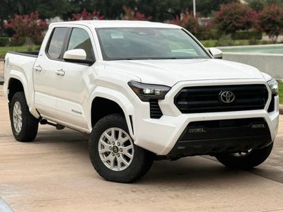 2024 Toyota Tacoma 4WD SR5 Pickup 4D 5 ft