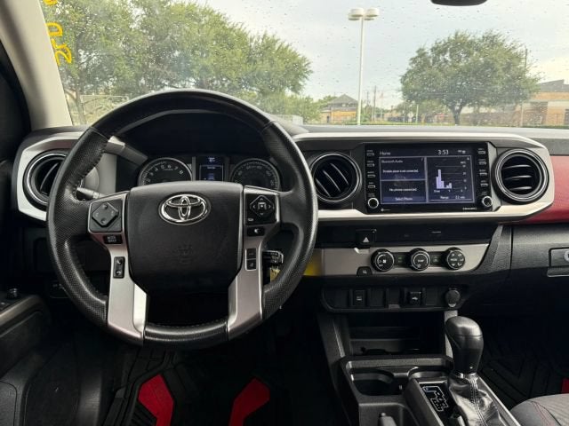 2022 Toyota Tacoma 2WD SR5 Pickup 4D 5 ft