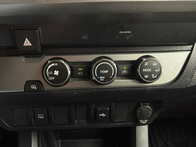 2022 Toyota Tacoma 2WD SR5 Pickup 4D 5 ft