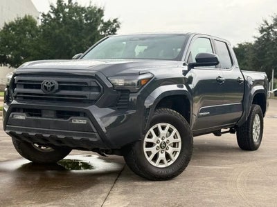 2024 Toyota Tacoma 4WD SR5 Pickup 4D 5 ft