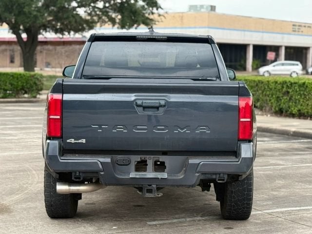2024 Toyota Tacoma 4WD SR5 Pickup 4D 5 ft