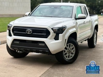 2024 Toyota Tacoma 4WD SR5 Pickup 4D 5 ft