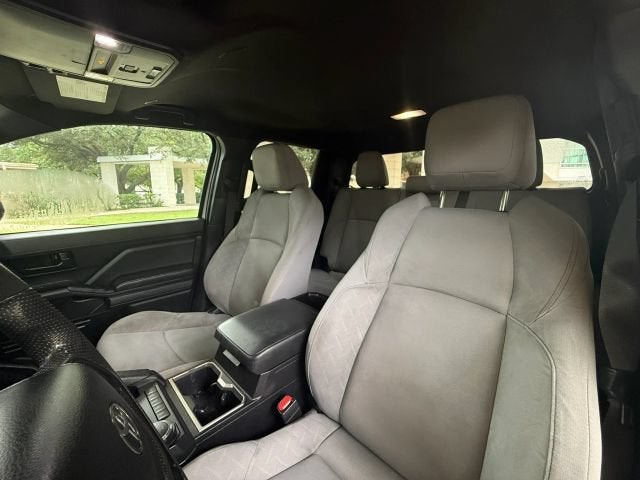 2024 Toyota Tacoma 4WD SR5 Pickup 4D 5 ft