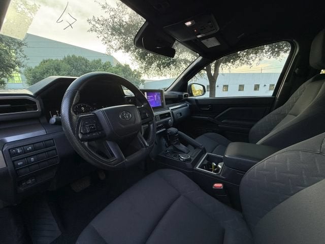 2024 Toyota Tacoma 4WD SR5 Pickup 4D 5 ft