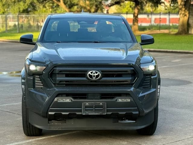 2024 Toyota Tacoma 4WD SR5 Pickup 4D 5 ft