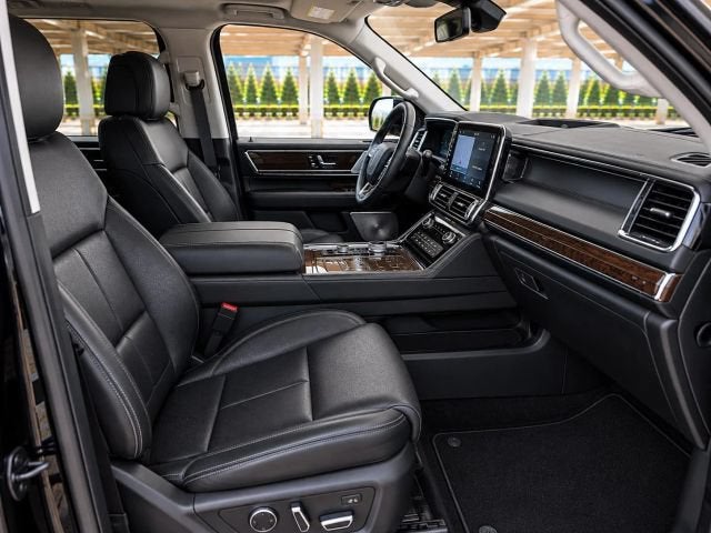 2019 Lincoln Navigator Select
