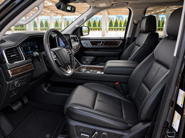 2019 Lincoln Navigator Select
