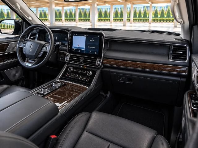 2019 Lincoln Navigator Select