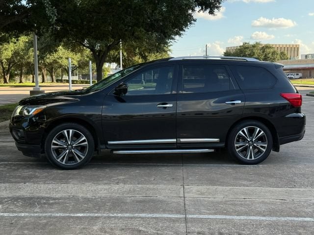 2019 Nissan Pathfinder Platinum