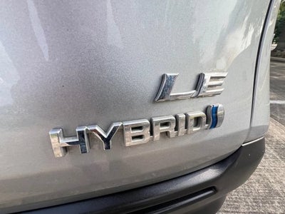 2022 Toyota Sienna LE