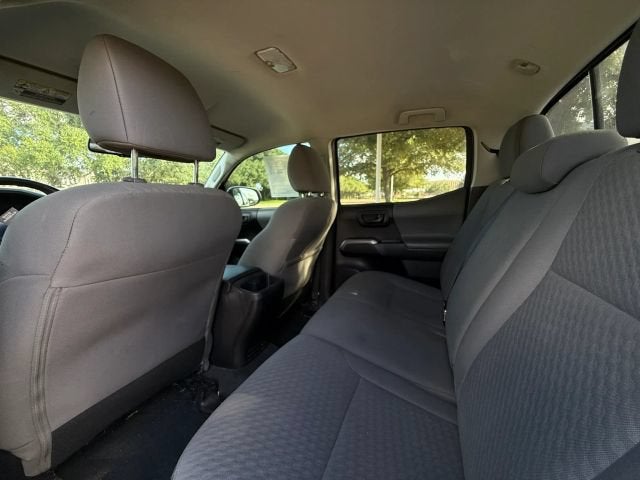 2021 Toyota Tacoma 4WD SR5 Pickup 4D 5 ft