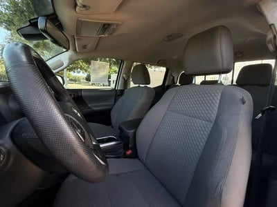 2021 Toyota Tacoma 4WD SR5 Pickup 4D 5 ft