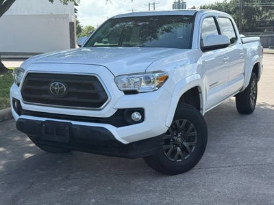 2021 Toyota Tacoma 4WD SR5 Pickup 4D 5 ft