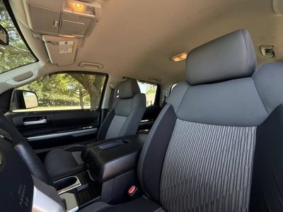 2017 Toyota Tundra 4WD SR5 Pickup 4D 5 1/2 ft