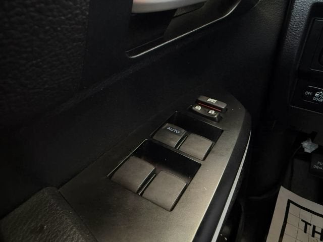2017 Toyota Tundra 4WD SR5 Pickup 4D 5 1/2 ft