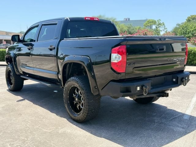 2017 Toyota Tundra 4WD SR5 Pickup 4D 5 1/2 ft