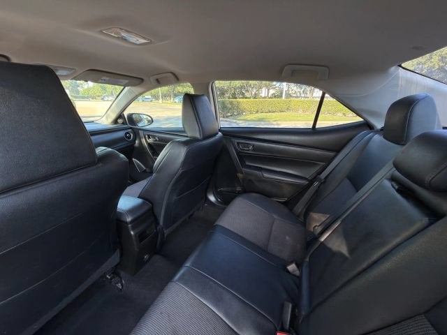 2018 Toyota Corolla SE Sedan 4D