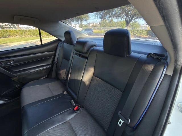 2018 Toyota Corolla SE Sedan 4D