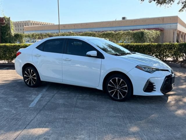 2018 Toyota Corolla SE Sedan 4D