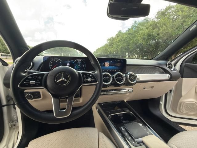 2022 Mercedes-Benz EQB EQB 300