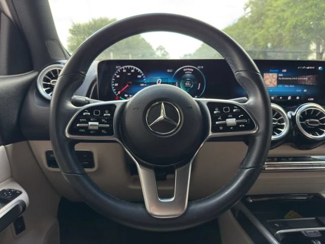 2022 Mercedes-Benz EQB EQB 300