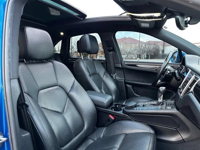 2017 Porsche Macan S